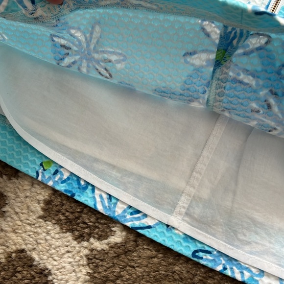 Lilly Pulitzer, blue floral mini skirt - Picture 4 of 5